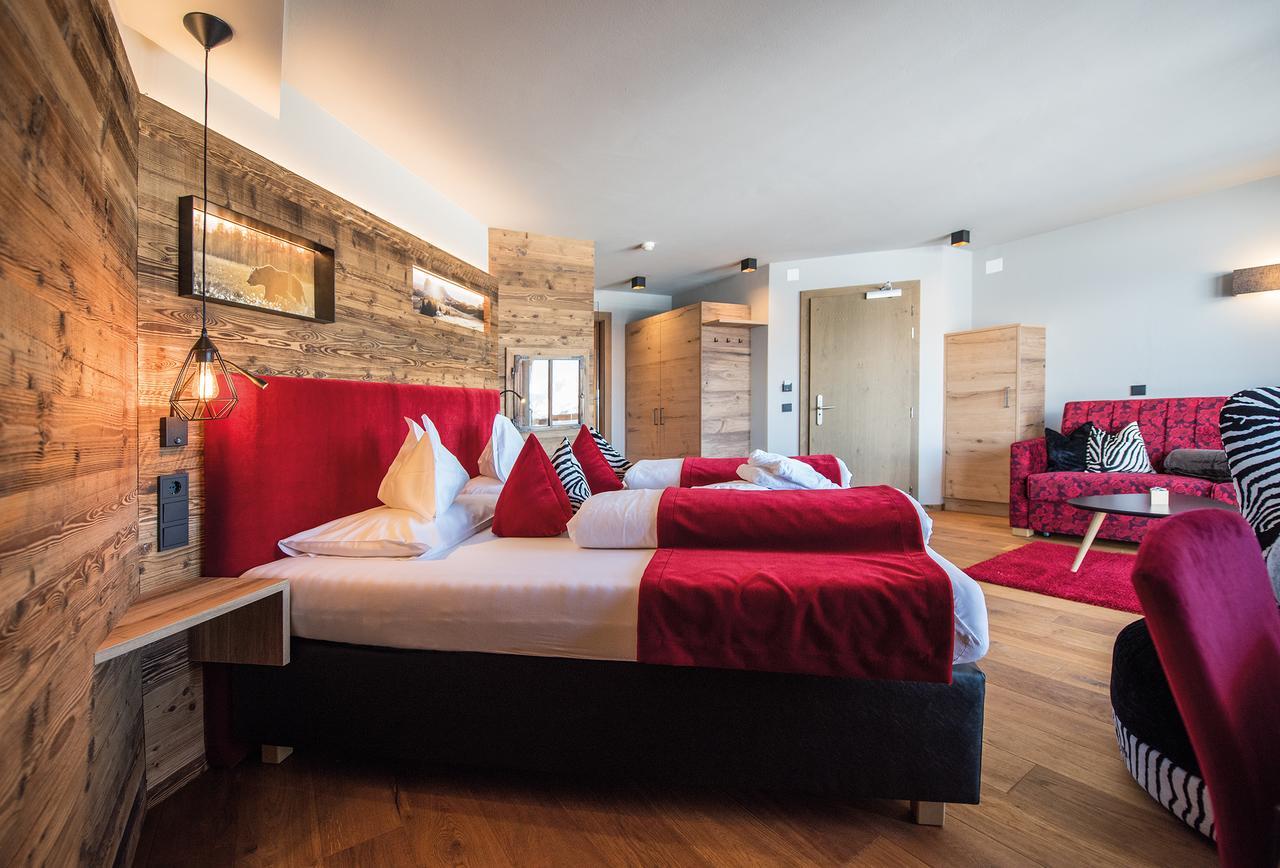 Hotel Goldknopf Alpe Di Siusi Exterior photo