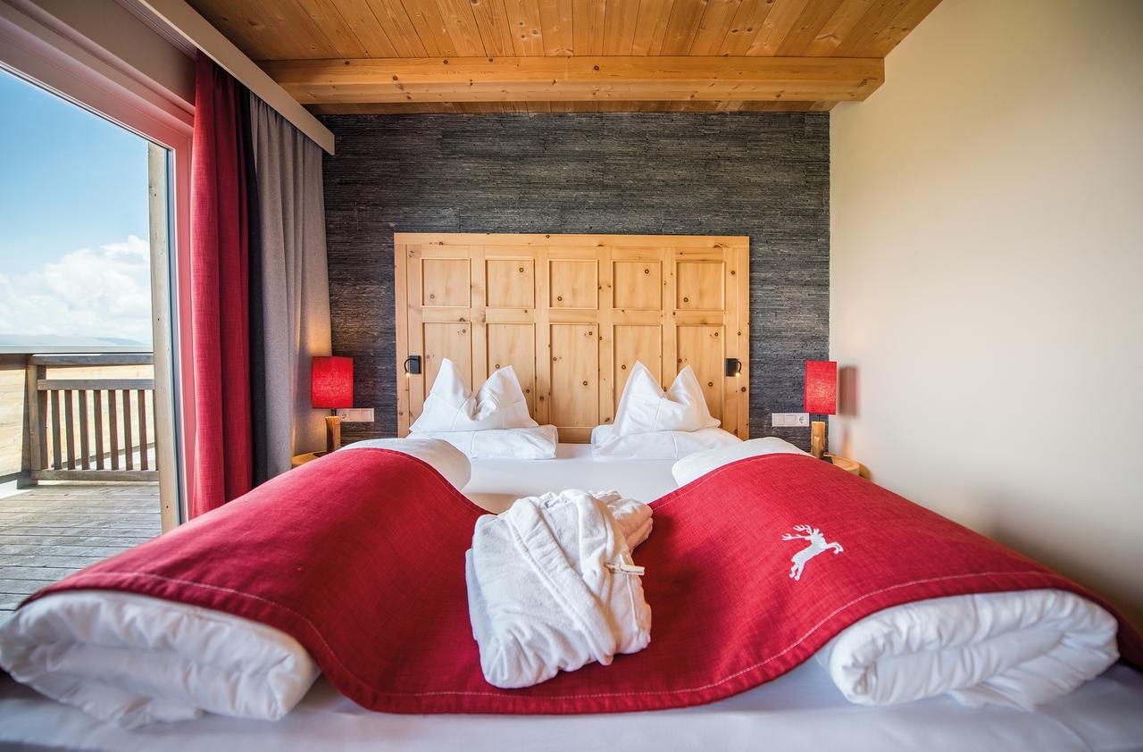 Hotel Goldknopf Alpe Di Siusi Exterior photo